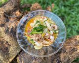 Hình bước làm 3 của món Mực lá xào nghệ hành