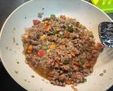 Foto del paso 4 de la receta: Carne picada con verduritas y aguacate