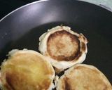 Foto langkah ke 3 dari resep Roti Panggang Teflon.