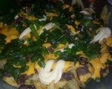 Foto del paso 1 de la receta: Papas con cheddar y algo más