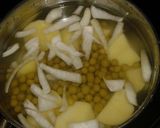 Foto del paso 1 de la receta Crema de guisantes con patatas
