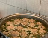 Foto langkah ke 4 dari resep Bakso Indonesian Dish.