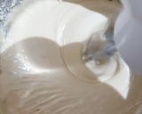 A picture of step 3 of Vanila dry cake.