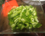 Foto del paso 1 de la receta: Pico de gallo con pimiento de maceta
