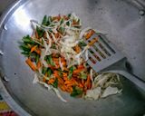 Foto langkah ke 5 dari resep Tumis sayuran.