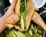 Hình bước làm 1 của món Gà hấp muối