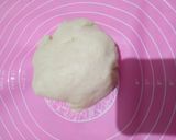 Foto langkah ke 5 dari resep Bakpao Isi Ayam Kecap (burger bakpao).