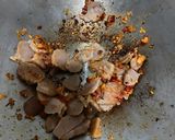 Foto langkah ke 1 dari resep Nasi Goreng Bakso.