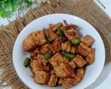 Foto langkah ke 4 dari resep Tumis Tahu Lada Hitam.