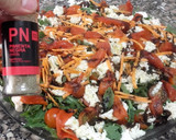 Foto del paso 9 de la receta: Ensalada de rúcula, mozzarella y pimiento asado
