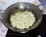 Foto langkah ke 6 dari resep Sistik Bawang Seledri Kencur.