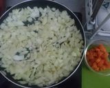 A picture of step 1 of Shrimp W/creamy spaghetti.