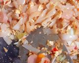 Foto langkah ke 3 dari resep Kwetiu goreng simple.
