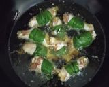 Foto langkah ke 4 dari resep Ayam Goreng Pandan.