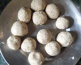 सूजी के गुलाबजामुन (suji ke gulab jamun recipe in Hindi) रेसिपी चरण 3 फोटो