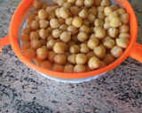 Foto del paso 1 de la receta: Ensalada de garbanzos cocidos