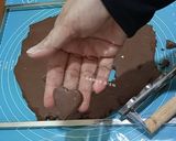 Foto langkah ke 4 dari resep Chocolate Almond Cookies.