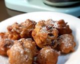 Foto del passaggio 2 della ricetta Frittelle di mela e mirtillo