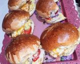 صورة لخطوة 2 من وصفة 😋هومبورڨر بالبيض والبطاطا وتونة 😋