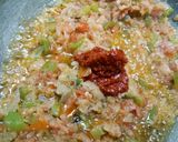 A picture of step 5 of Cheese pav bhaji.