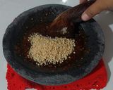 Foto langkah ke 5 dari resep Bumbu rujak kacang tanah.