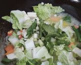 Foto langkah ke 4 dari resep Tumis Tahu Sayur.
