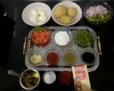 A picture of step 1 of Egg scotch.