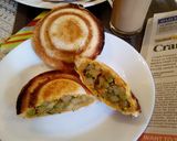 A picture of step 7 of Flying Saucer Sandwich.