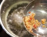 Hình bước làm 2 của món Canh tầng ô (cải cúc) rong biển nấu tôm