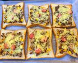 Hình bước làm 3 của món Sandwich Bò Băm Vét Tủ Lạnh