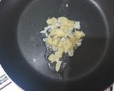 Foto langkah ke 2 dari resep Paengibeoseot Bokkeum (팽이버섯 볶음) Tumis Jamur Enoki Korea.