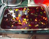 A picture of step 6 of Fresh Fruits Jelly Cake.
