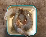 Foto langkah ke 2 dari resep Makanan AnakSup Bening isi Udang & Salmon.