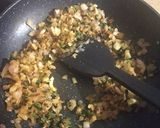 A picture of step 3 of Onion Mint Paratha.