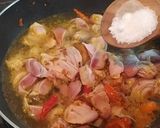 Foto langkah ke 4 dari resep Ampela Bumbu Kuning.