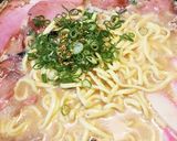 A picture of step 7 of Delicious! Rich Tonkotsu-Style Soy Sauce Ramen Hot Pot.