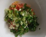 Foto langkah ke 1 dari resep Martabak Telur Sayur.