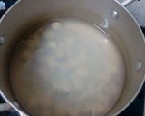 Hình bước làm 1 của món Canh ngao nấu mồng tơi