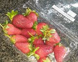 A picture of step 1 of Strawberry compote.