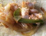 Foto del paso 2 de la receta: Fajitas de camarones