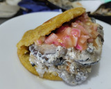 Foto del paso 9 de la receta: Arepa🥙rellena de calabacines y berenjena🍆con queso crema🧀