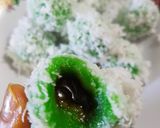 Foto langkah ke 5 dari resep Klepon ketan isi gula merah.