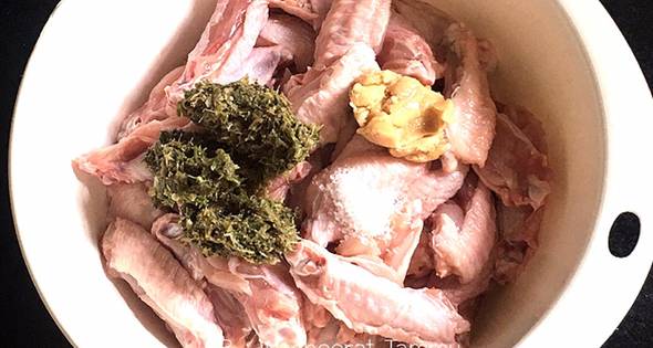 2 ปีกไก่ทอดสมุนไพร Airfryer