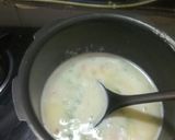 A picture of step 2 of Sweet corn soup.