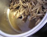 A picture of step 3 of Mushroom Broth and Creamy Mushroom Pasta.