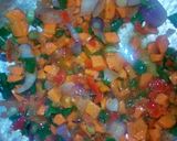 A picture of step 3 of Stir-fry spaghetti.