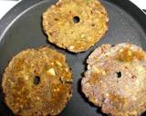 Kasuri Methi Thalipeeth recipe step 3 photo