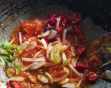 Foto langkah ke 3 dari resep Cumi Saos Padang.