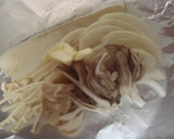 A picture of step 3 of Baked Cod in Foil.