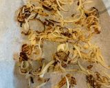 Foto del passaggio 2 della ricetta Fettine con cipolla croccante